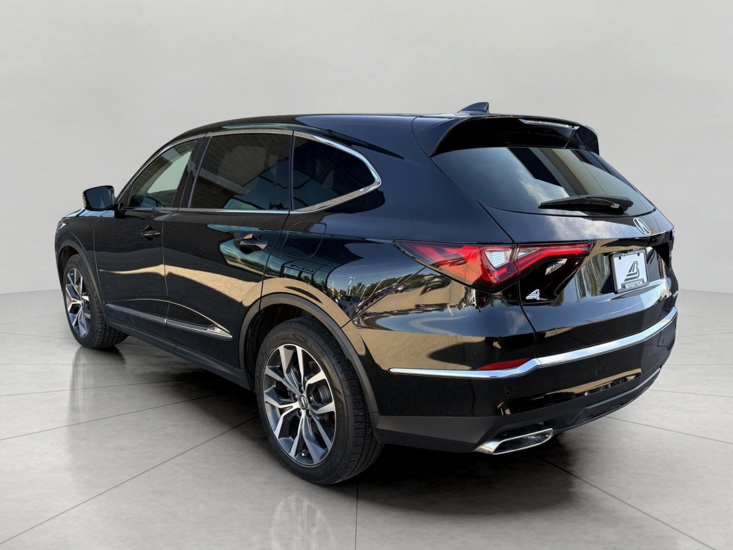 2022 Acura MDX SH-AWD w/Technology Package