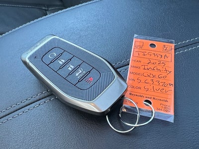 2025 INFINITI QX60 LUXE