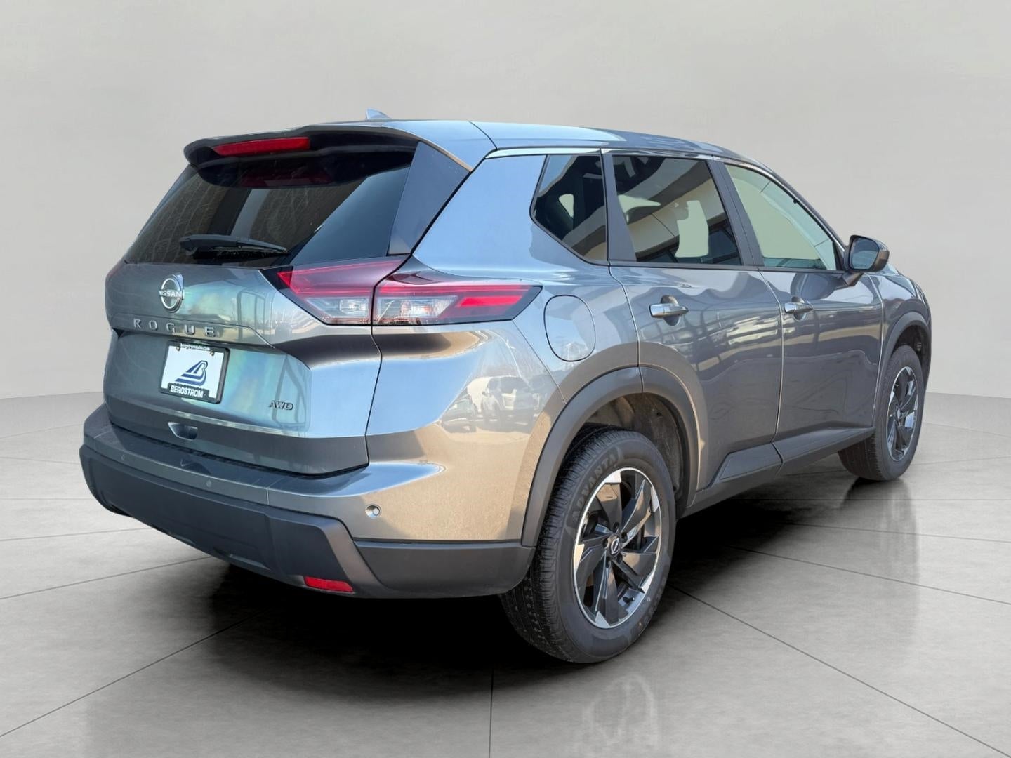 2025 Nissan Rogue AWD SV