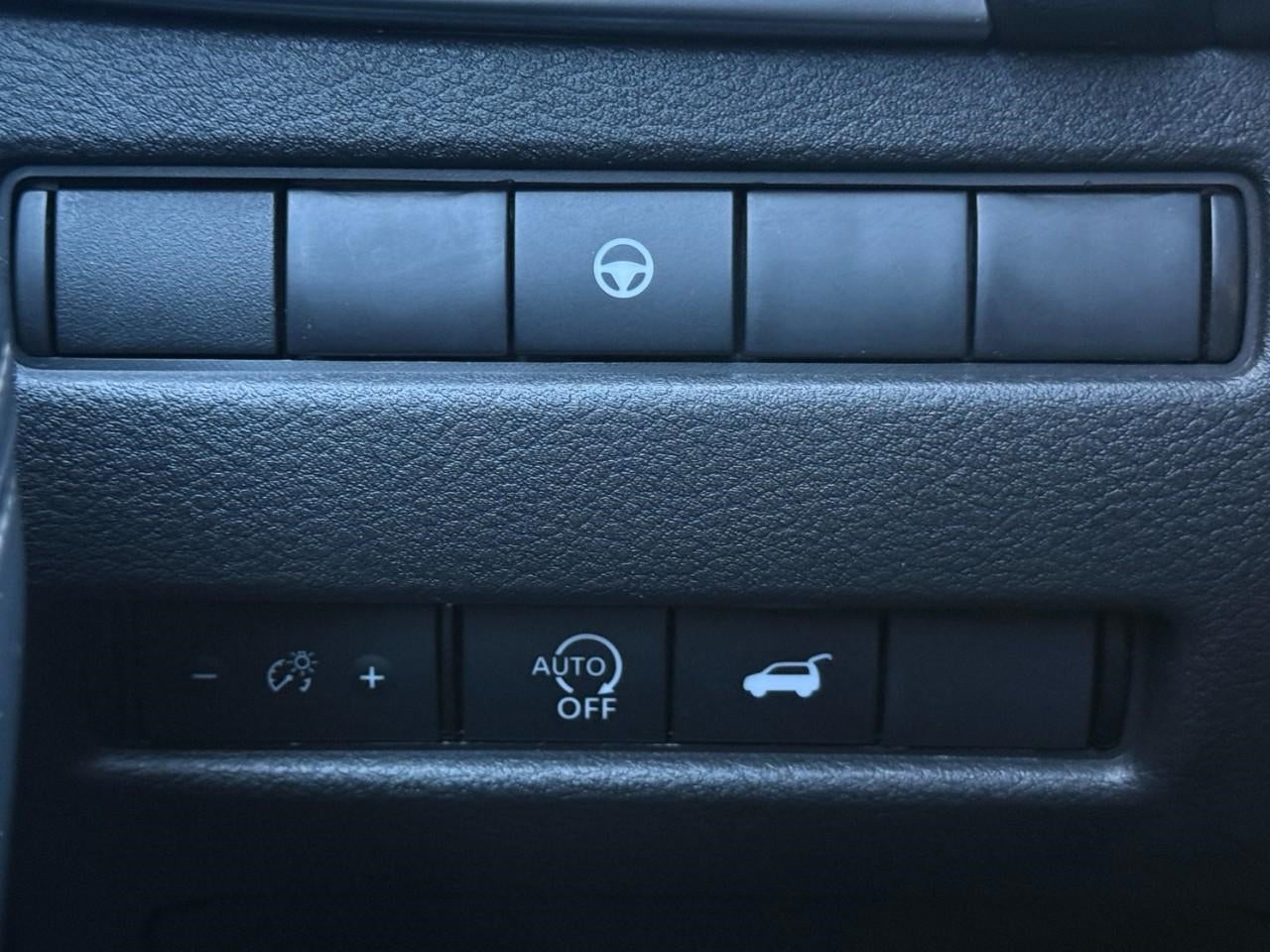 2025 Nissan Rogue AWD SV