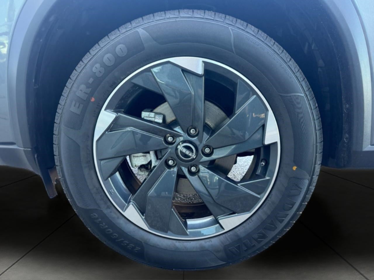 2025 Nissan Rogue AWD SV