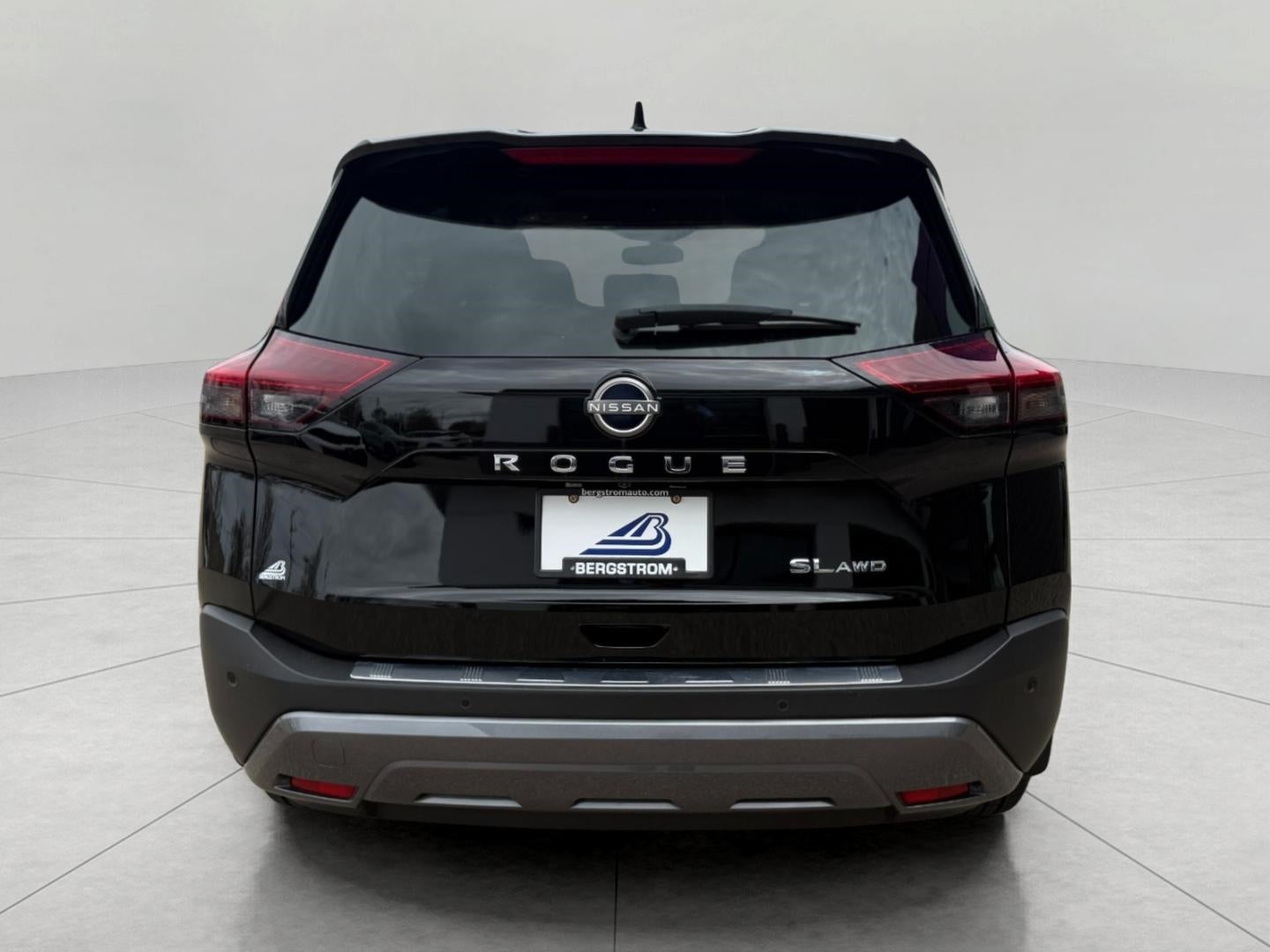 2023 Nissan Rogue AWD SL