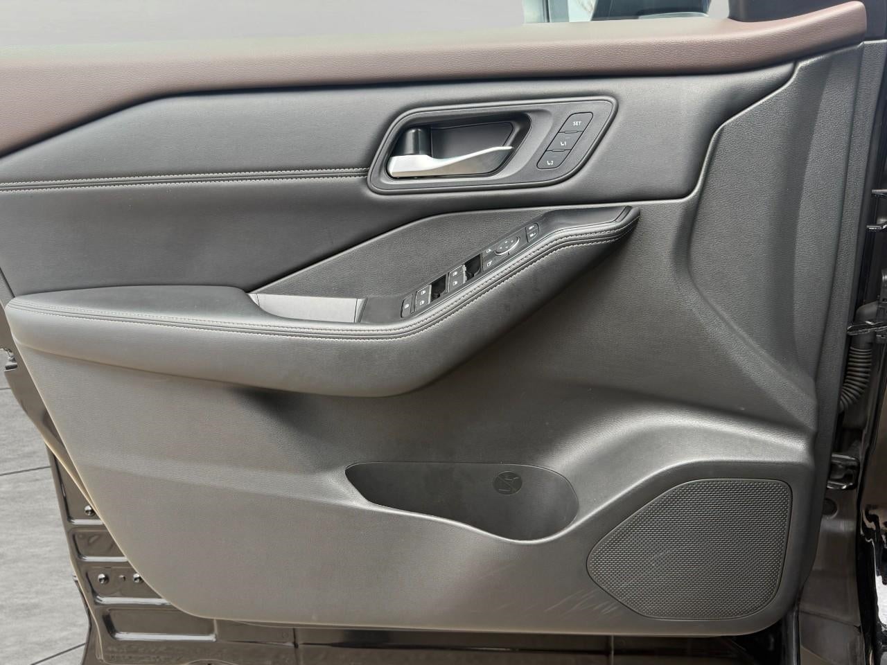 2023 Nissan Rogue AWD SL