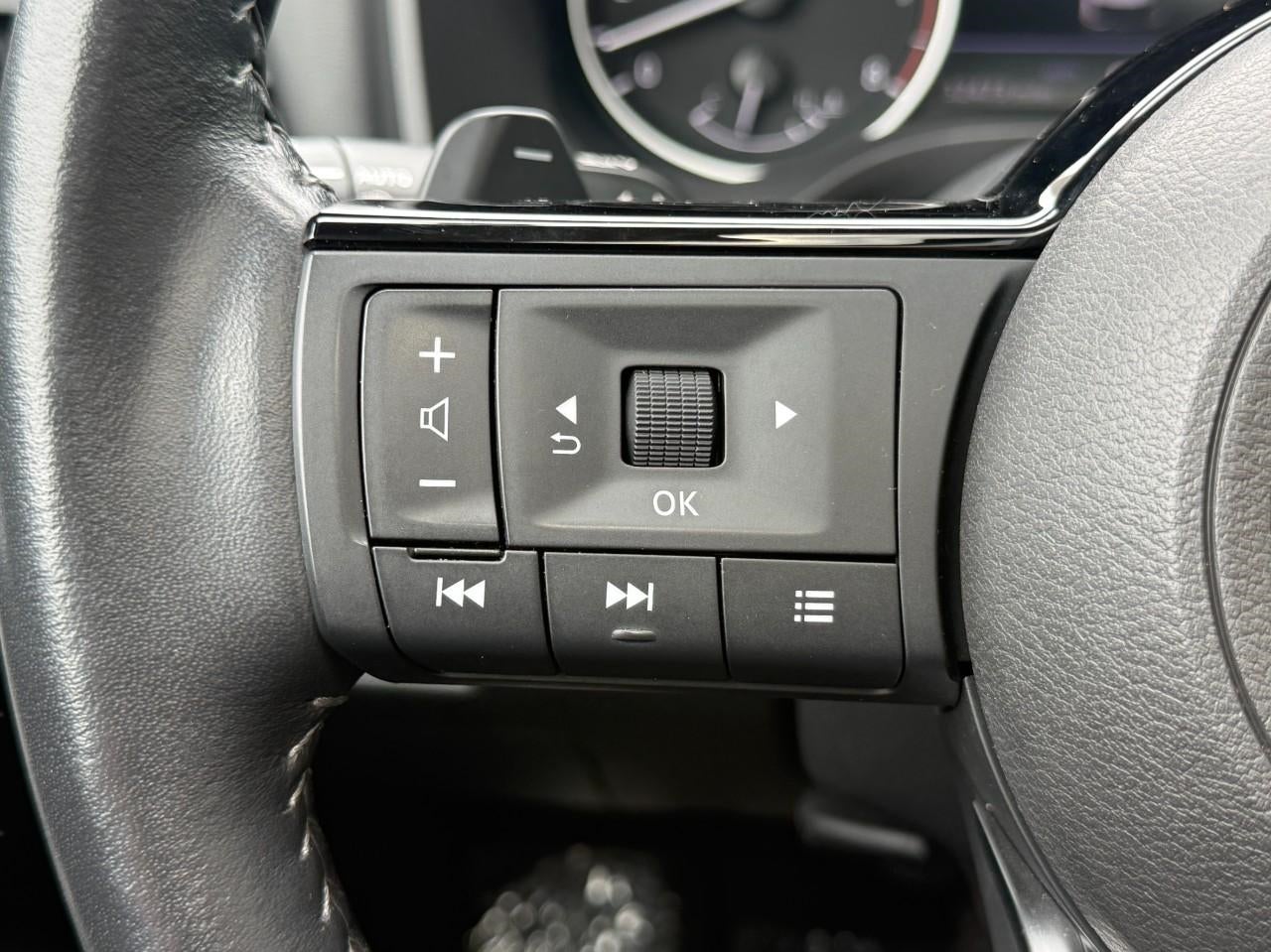 2023 Nissan Rogue AWD SL