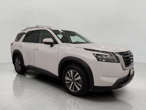 2025 Nissan Pathfinder SL 4WD