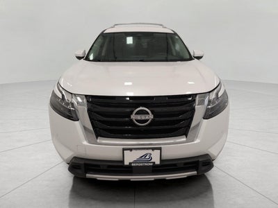 2025 Nissan Pathfinder SL 4WD