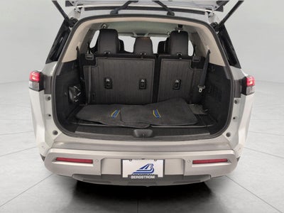 2025 Nissan Pathfinder SL 4WD