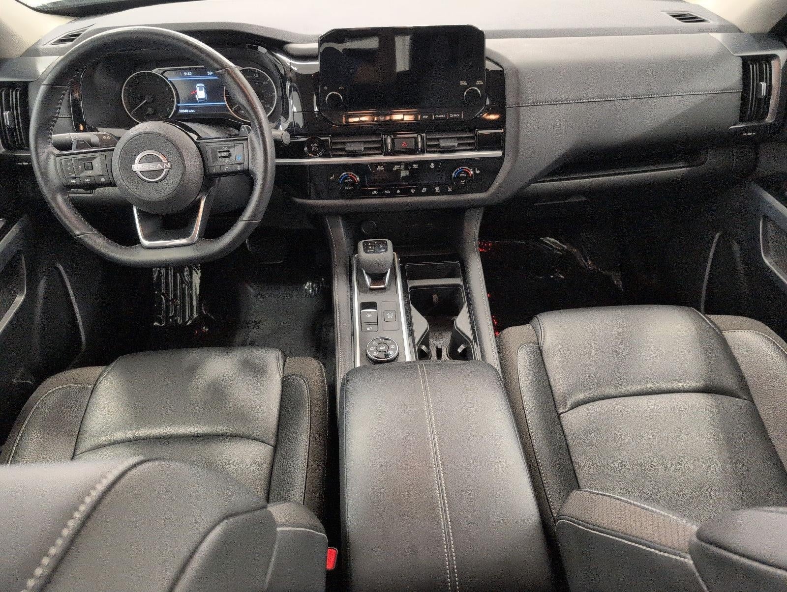 2025 Nissan Pathfinder SL - Photo 6