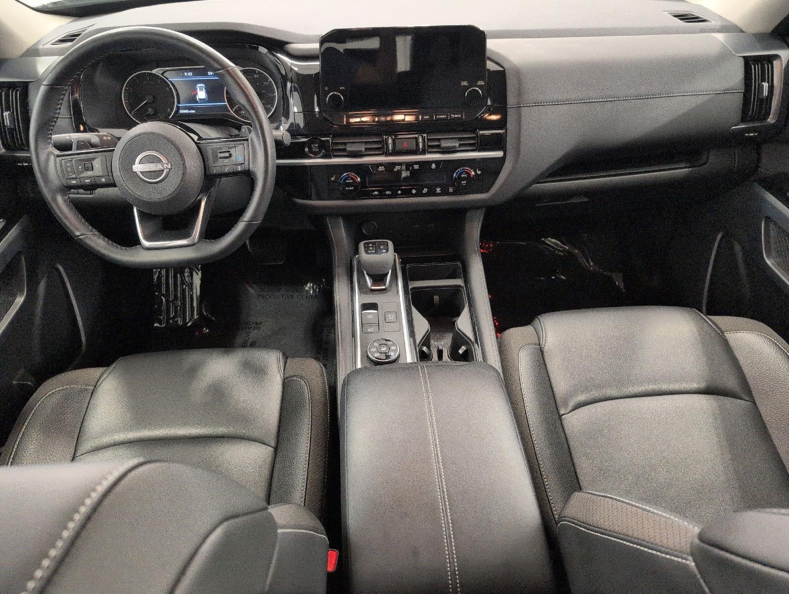2025 Nissan Pathfinder SL 4WD