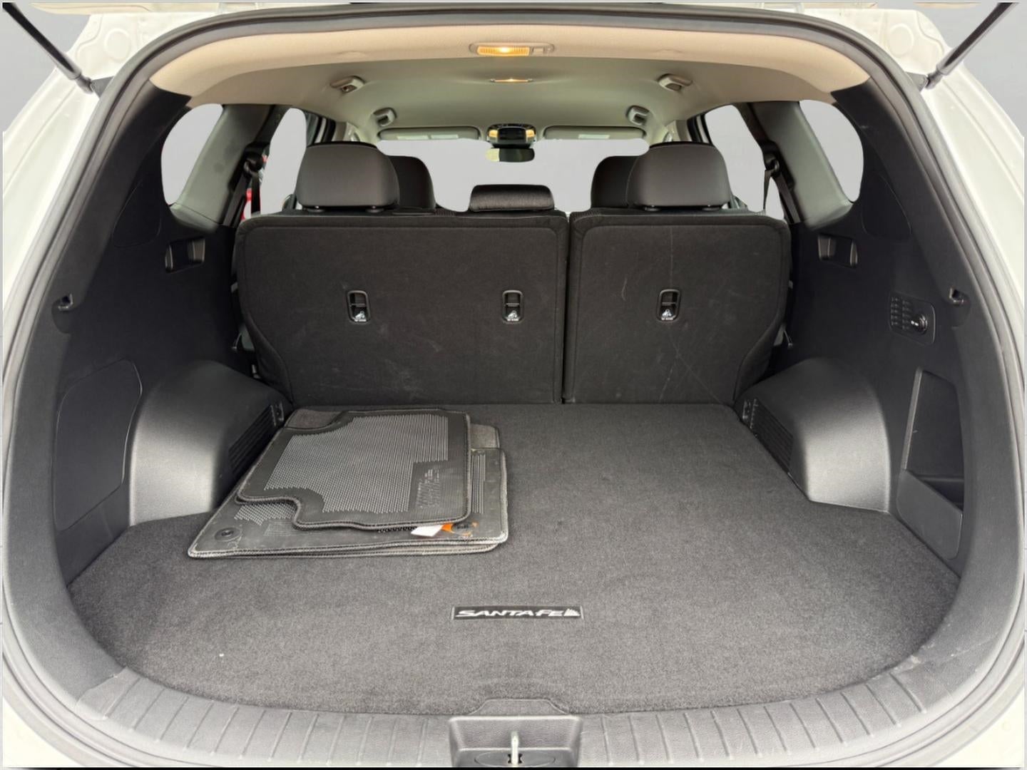 2023 Hyundai Santa Fe SE AWD
