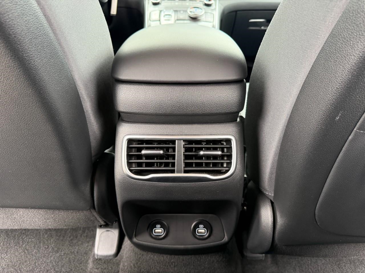 2023 Hyundai Santa Fe SE AWD