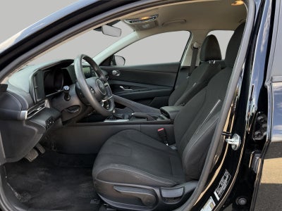 2022 Hyundai Elantra SEL IVT