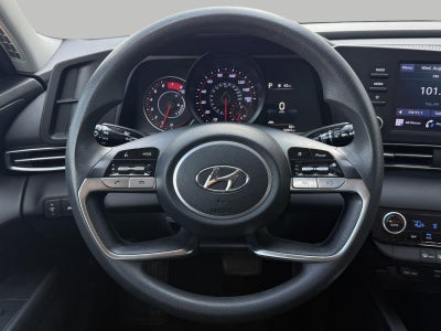 2022 Hyundai Elantra SEL IVT