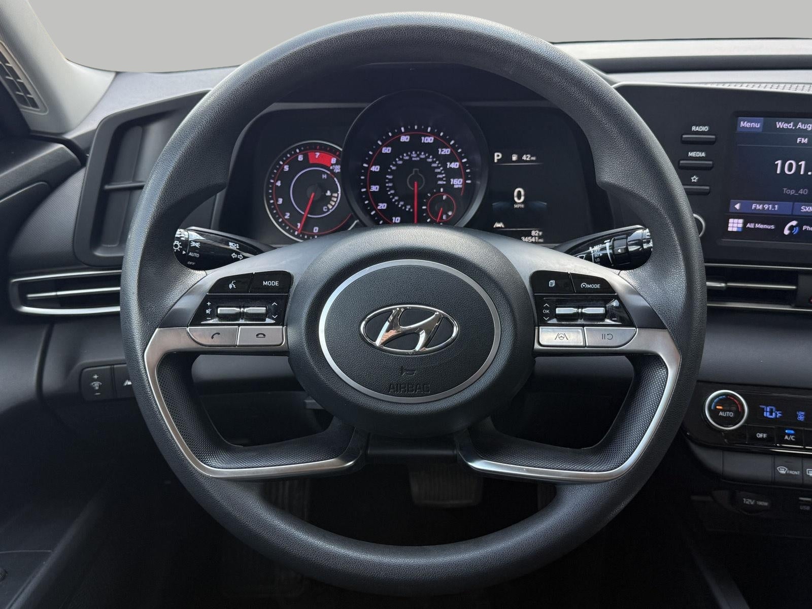 2022 Hyundai Elantra SEL IVT