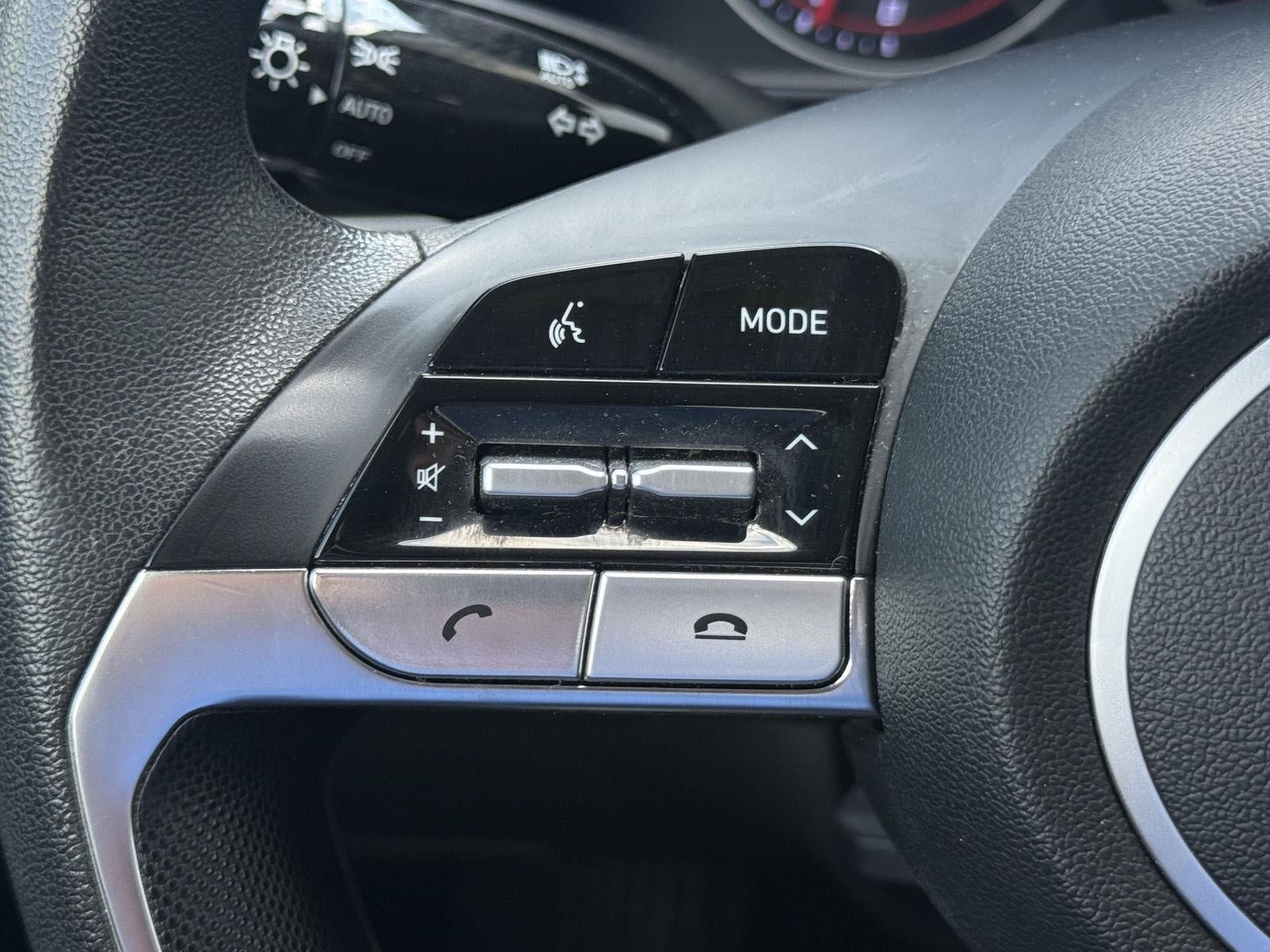2022 Hyundai Elantra SEL IVT