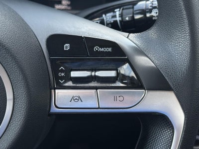 2022 Hyundai Elantra SEL IVT