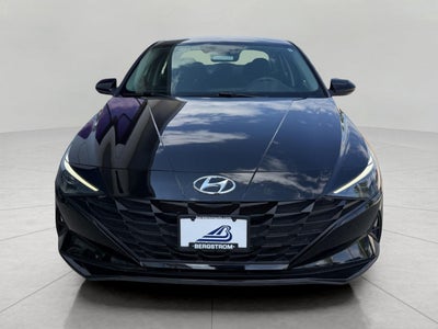 2022 Hyundai Elantra SEL IVT