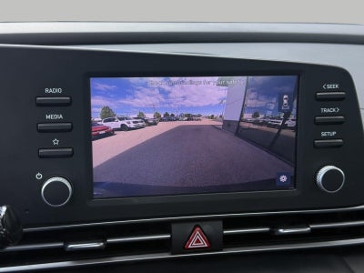 2022 Hyundai Elantra SEL IVT