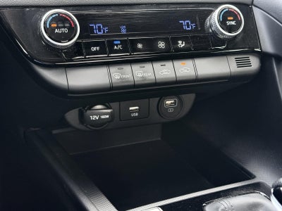 2022 Hyundai Elantra SEL IVT
