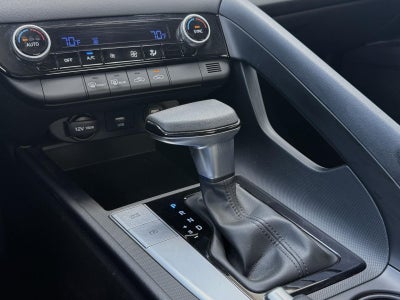 2022 Hyundai Elantra SEL IVT