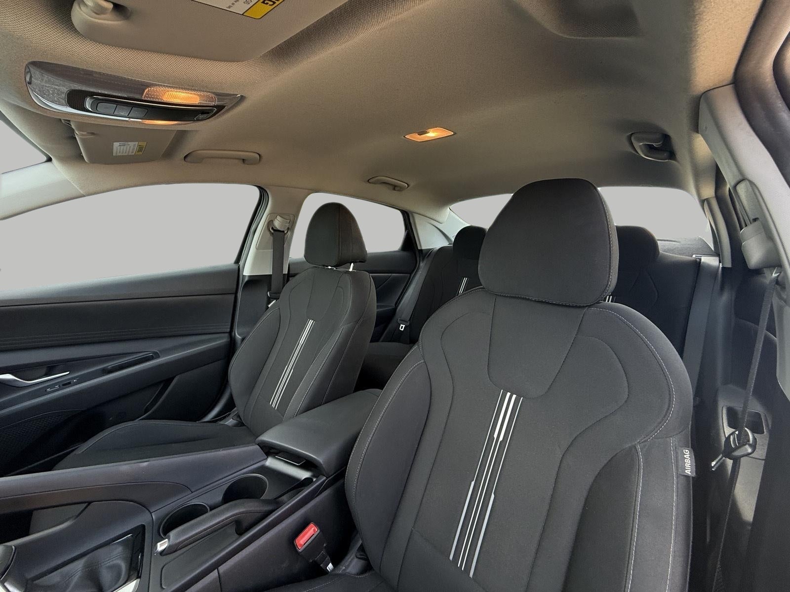 2022 Hyundai Elantra SEL IVT