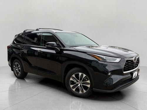 2022 Toyota Highlander XLE AWD (Natl)