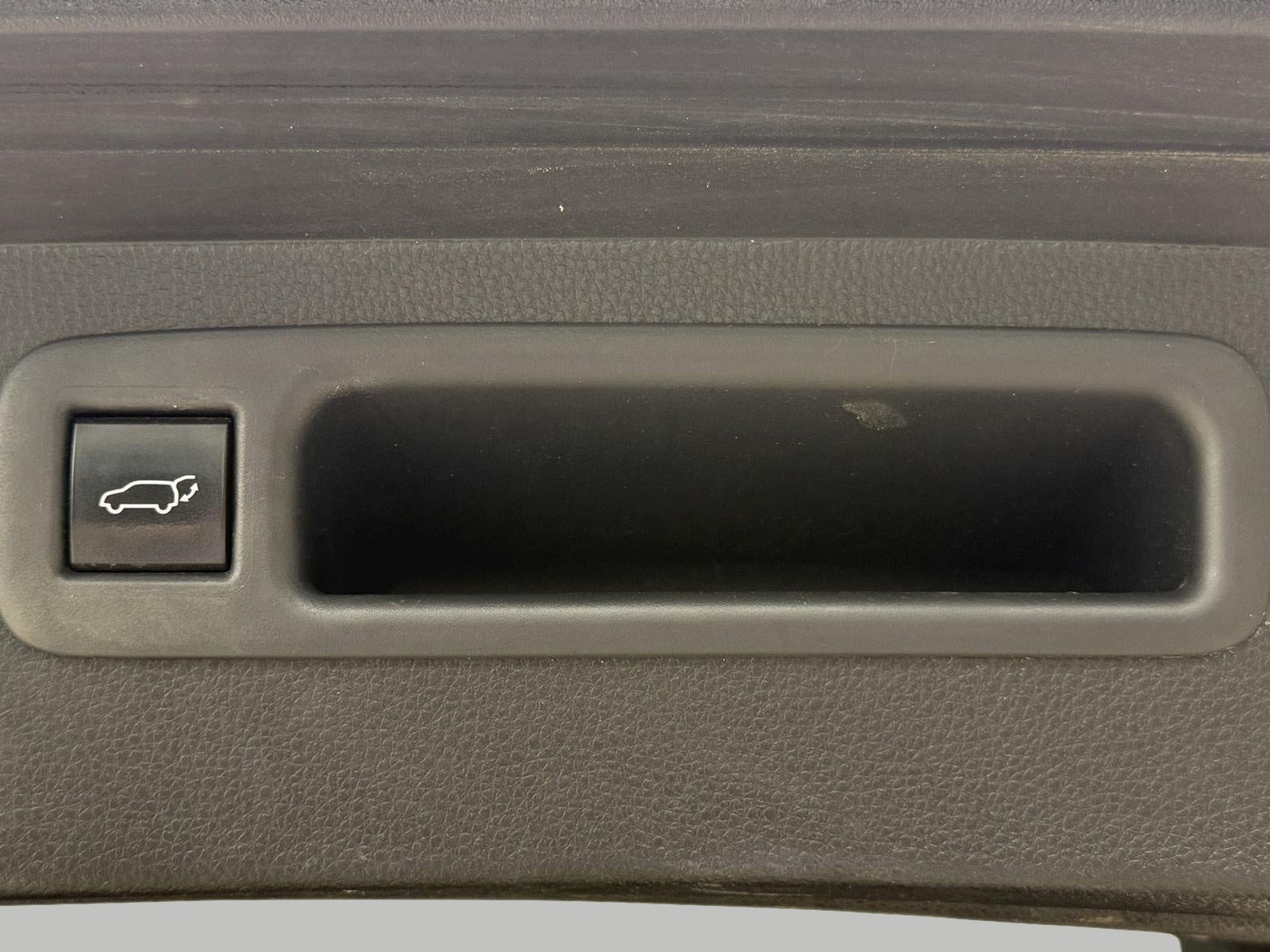 2022 Toyota Highlander XLE AWD (Natl)
