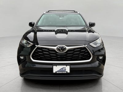2022 Toyota Highlander XLE AWD (Natl)