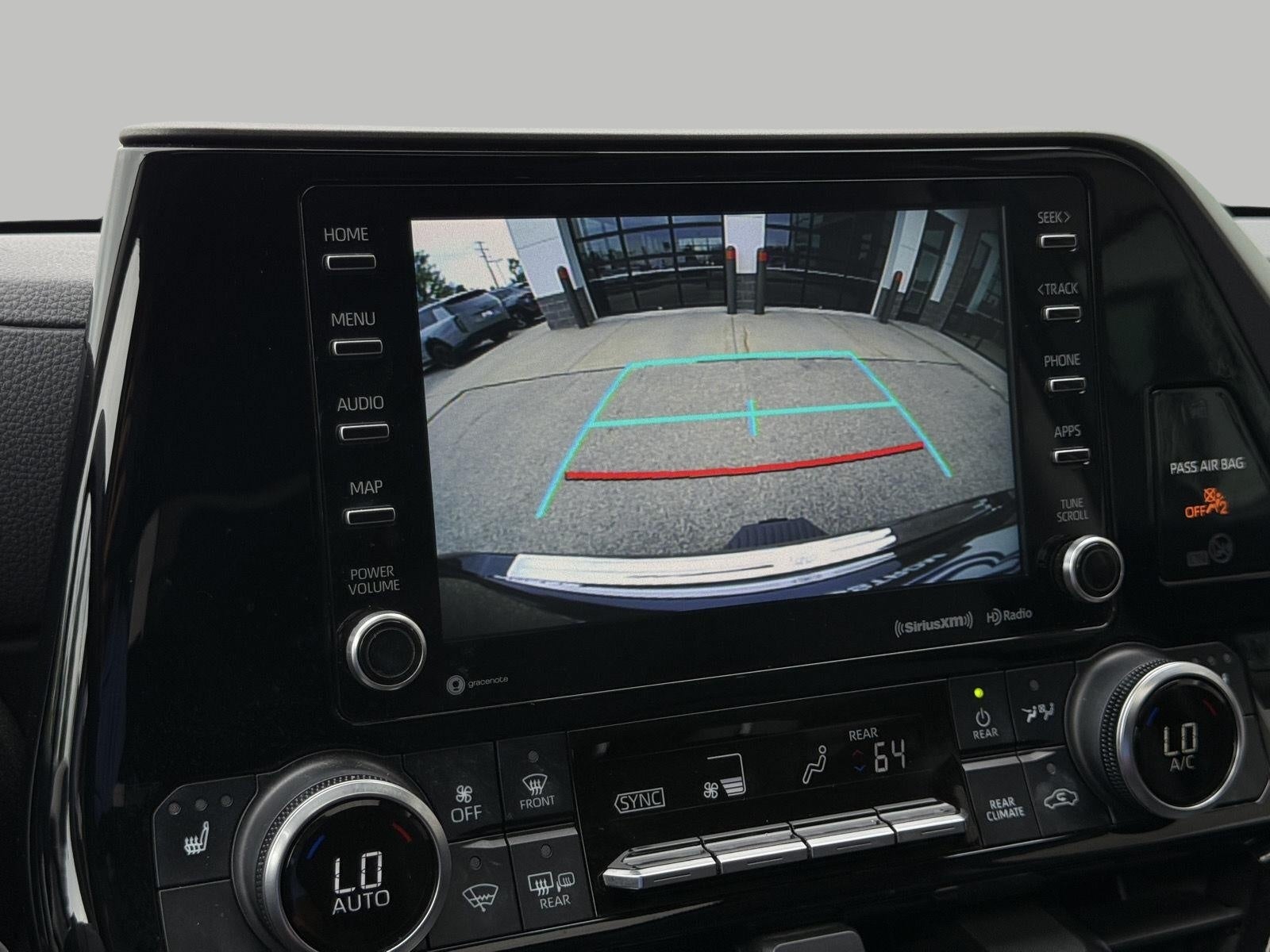 2022 Toyota Highlander XLE AWD (Natl)