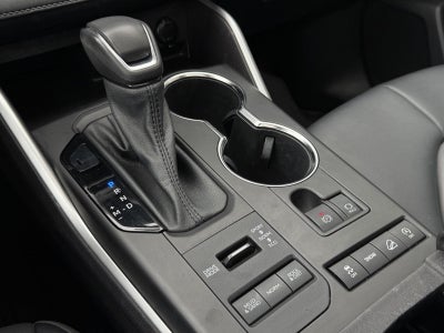 2022 Toyota Highlander XLE AWD (Natl)