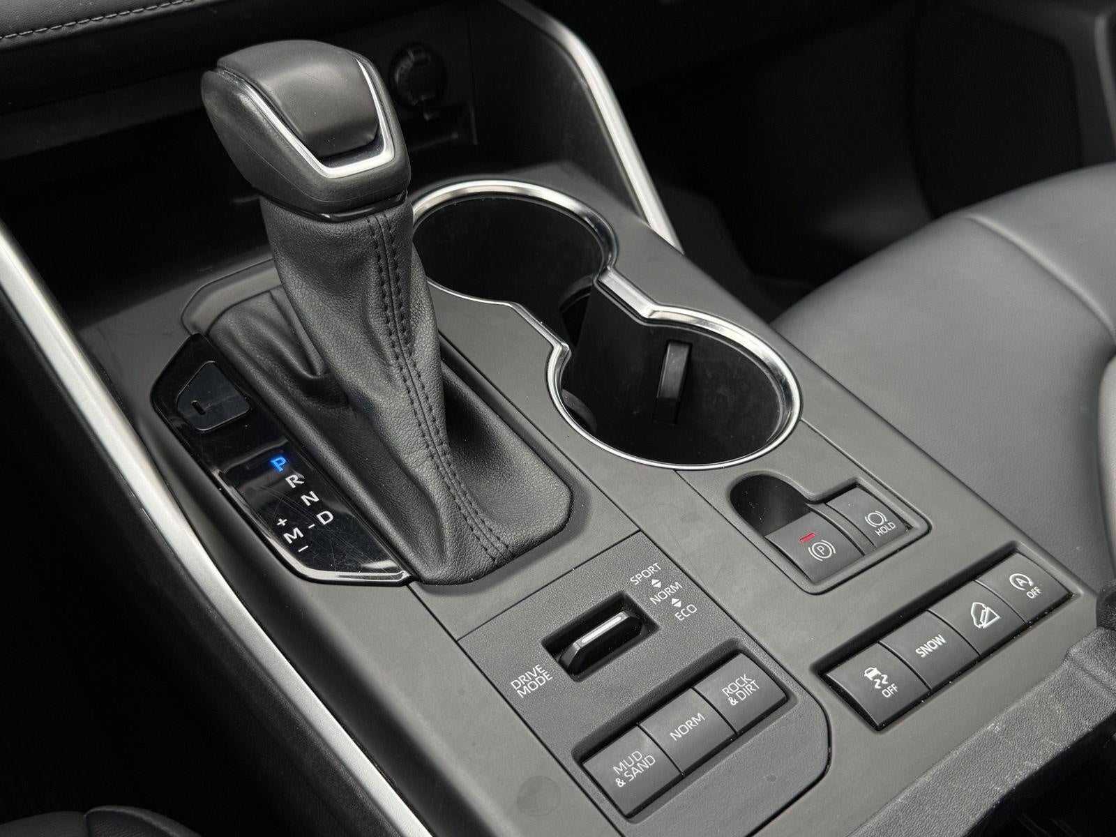 2022 Toyota Highlander XLE AWD (Natl)