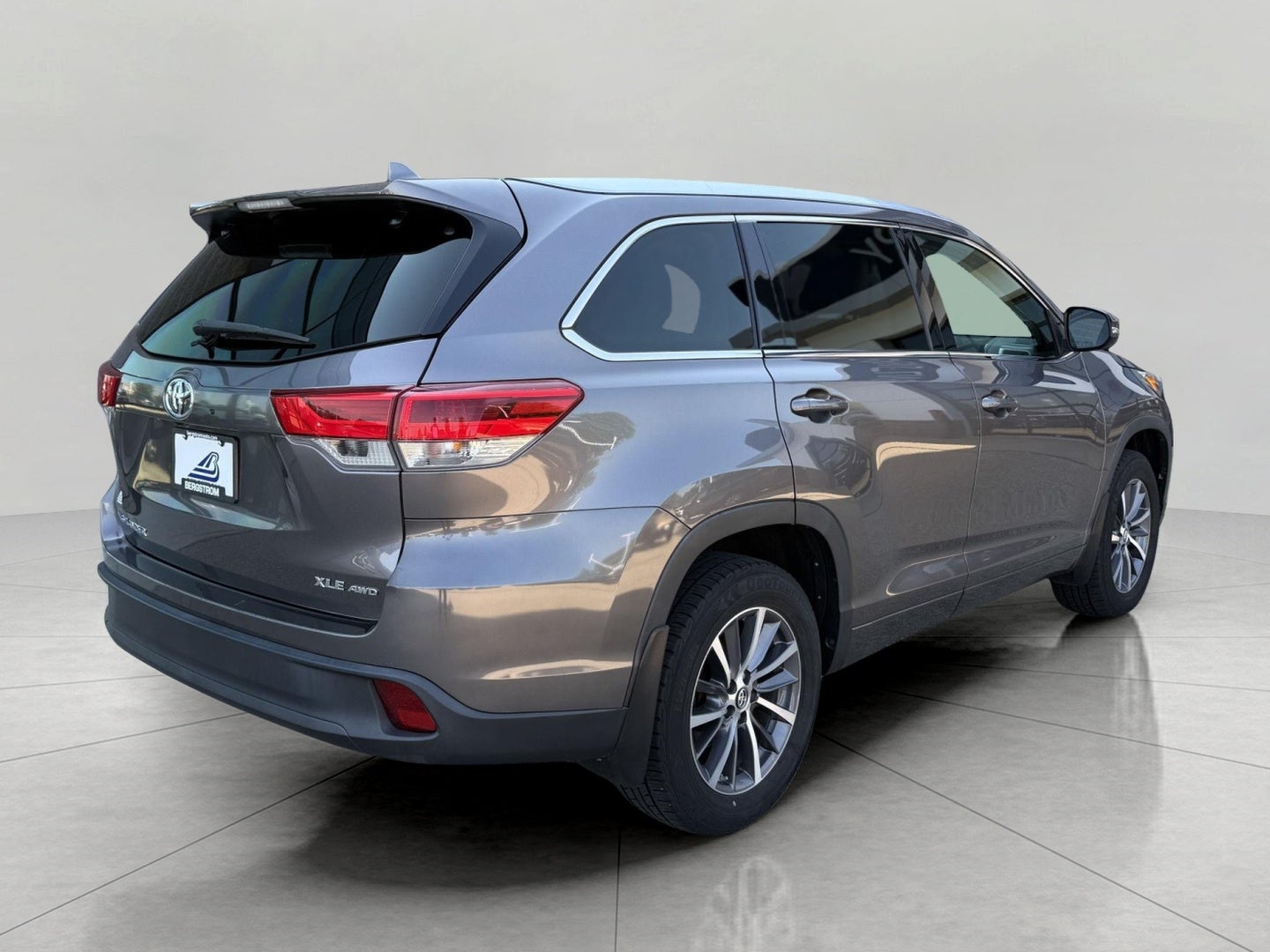 2018 Toyota Highlander XLE V6 AWD (Natl)