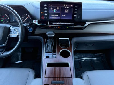 2024 Toyota Sienna XLE