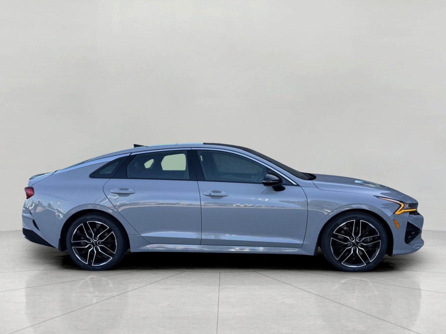 2024 Kia K5 GT DCT FWD