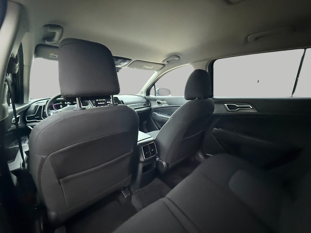 2025 Kia Sportage LX AWD