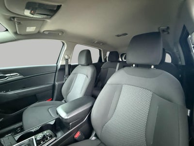 2025 Kia Sportage LX AWD