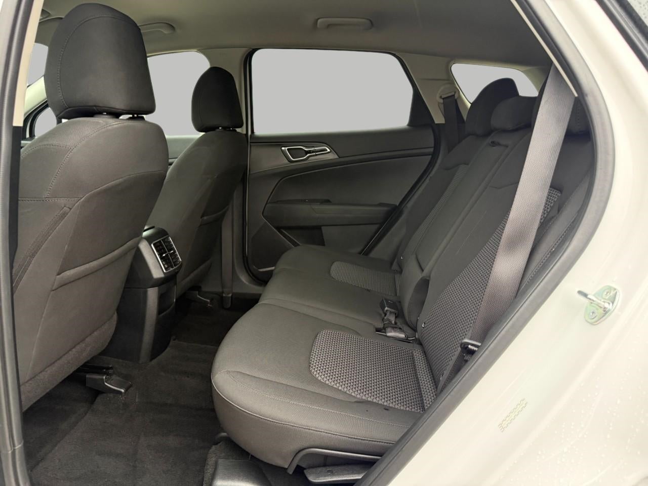 2025 Kia Sportage LX AWD