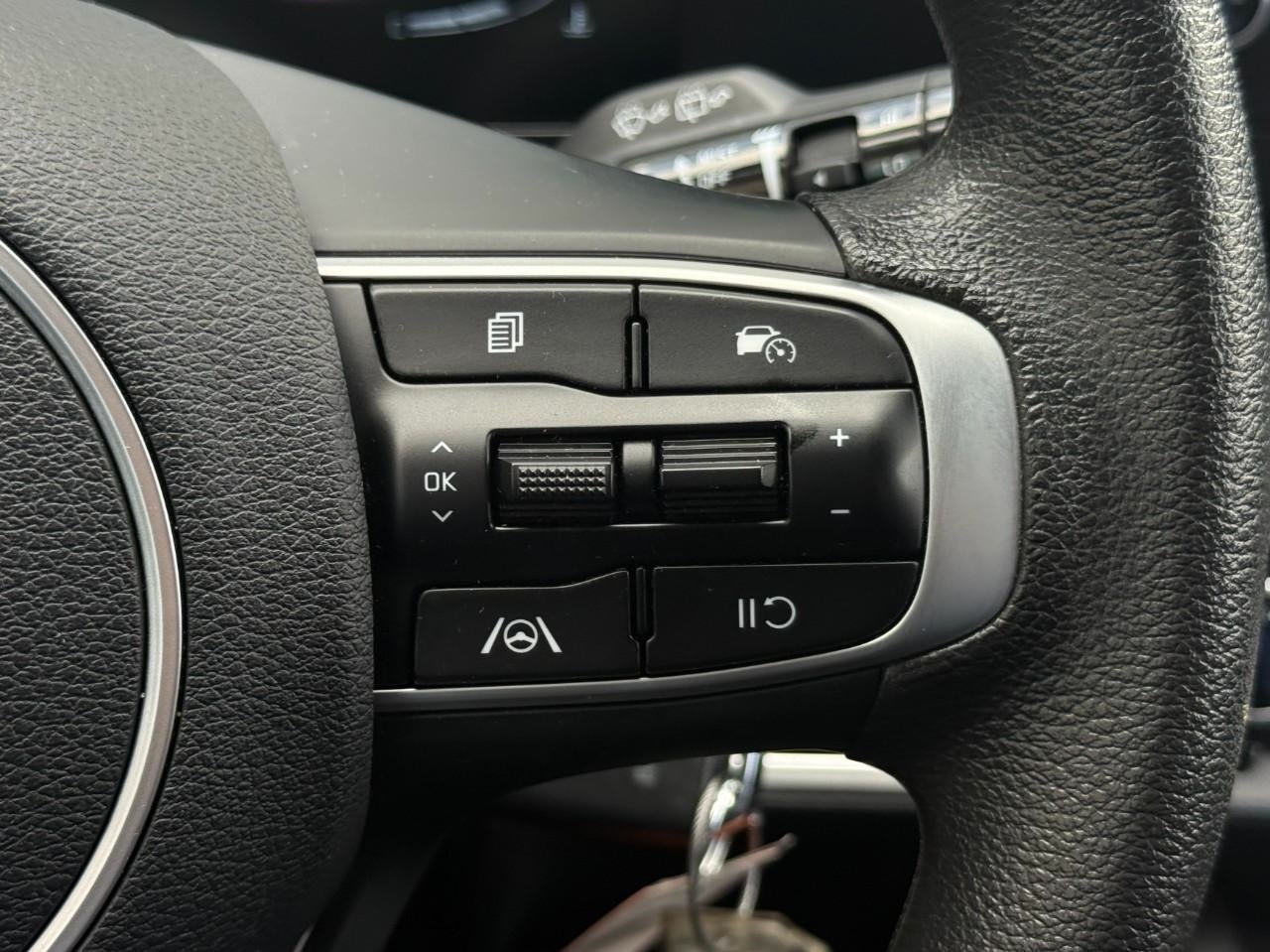 2025 Kia Sportage LX AWD