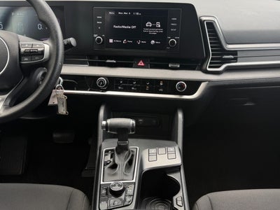 2025 Kia Sportage LX AWD