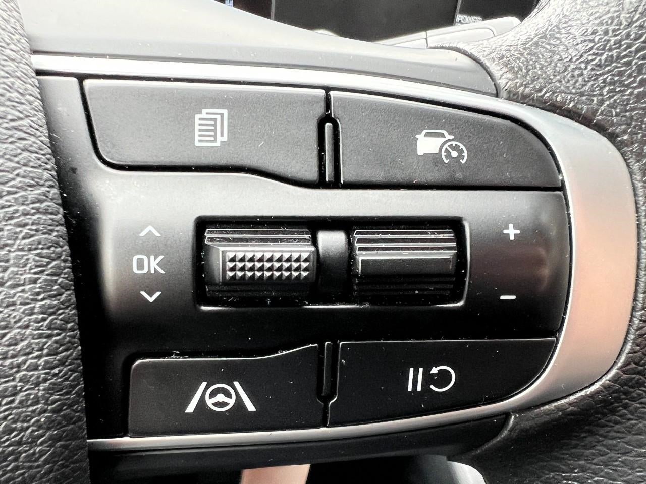 2025 Kia Sportage LX AWD