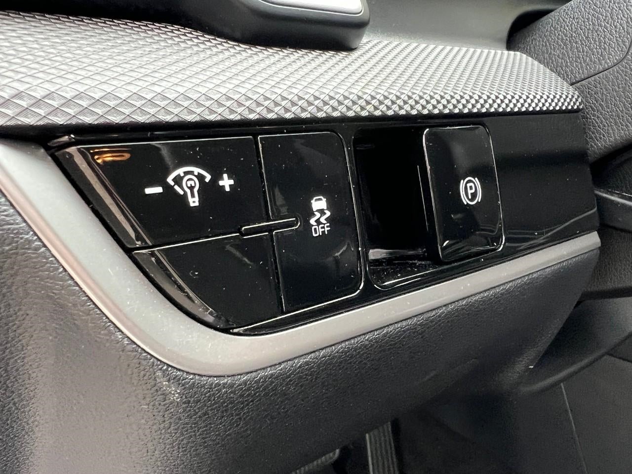 2025 Kia Sportage LX AWD