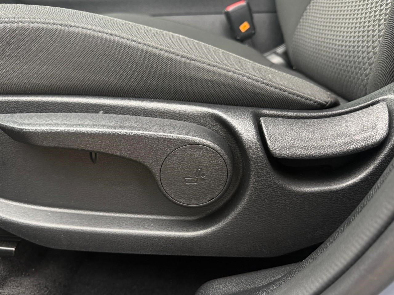 2025 Kia Sportage LX AWD