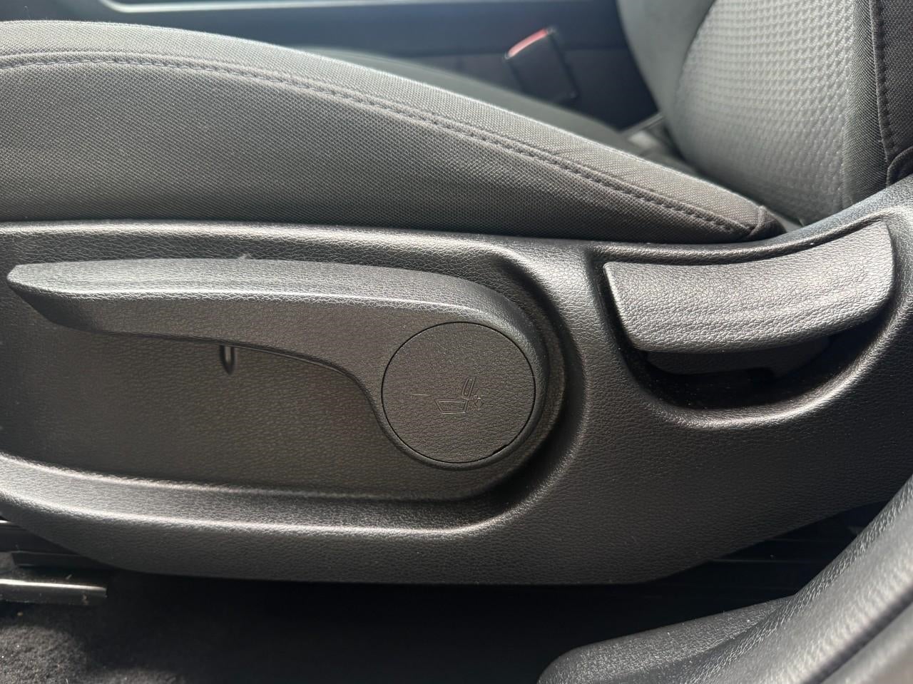 2025 Kia Sportage LX AWD