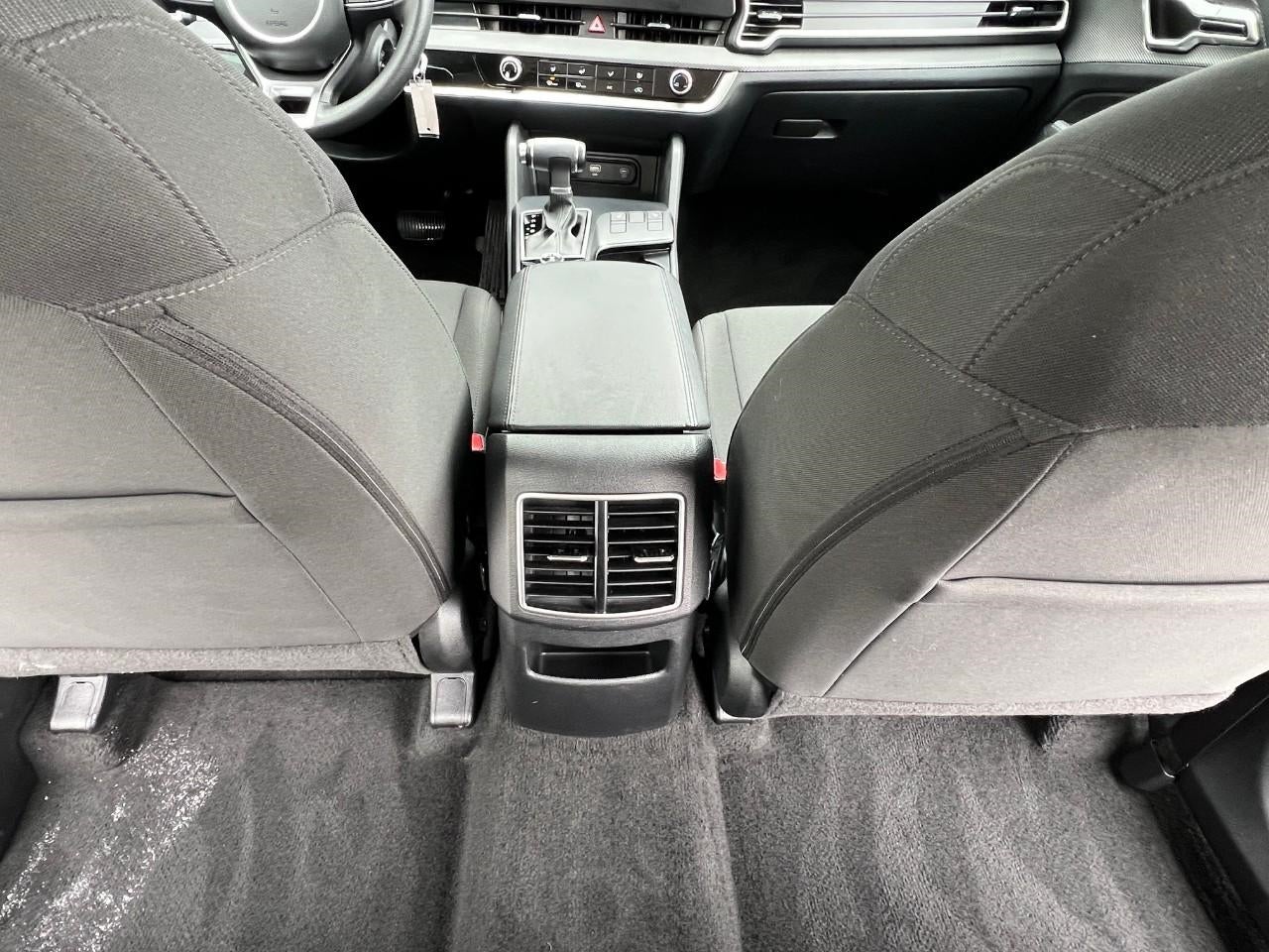 2025 Kia Sportage LX AWD