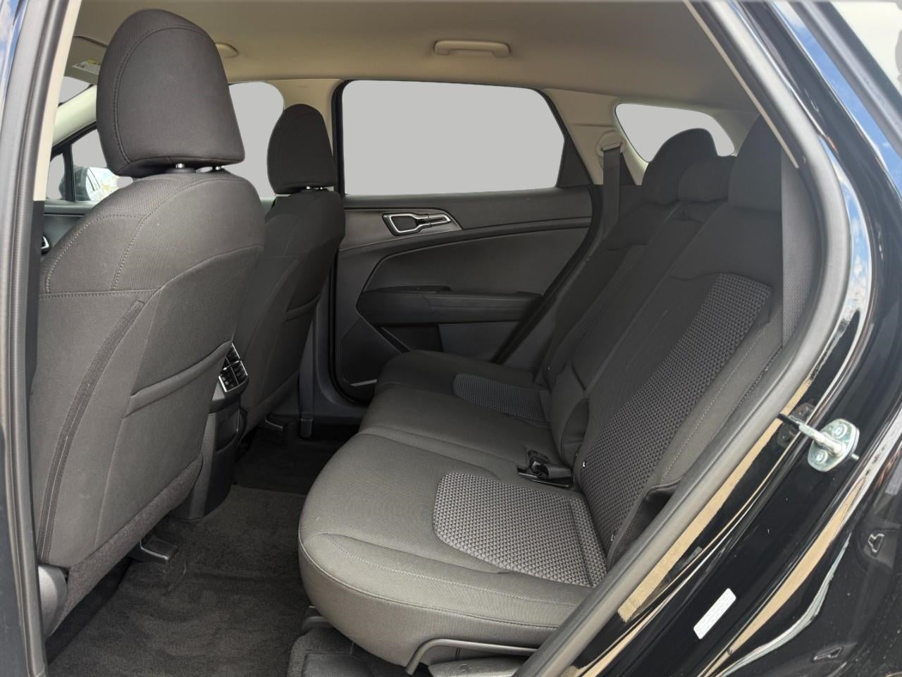 2025 Kia Sportage LX AWD