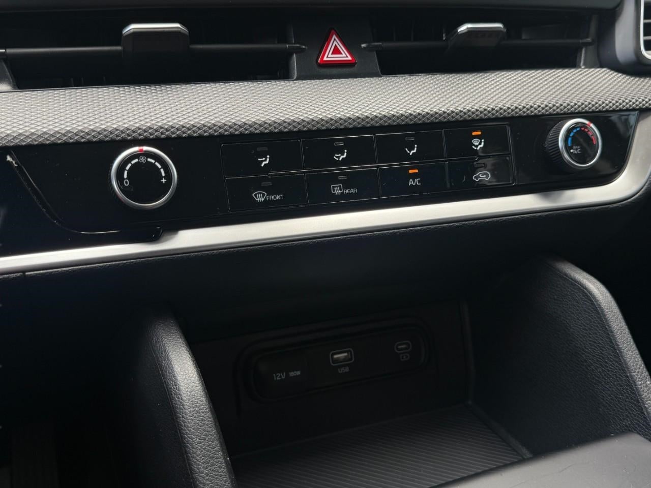 2025 Kia Sportage LX AWD