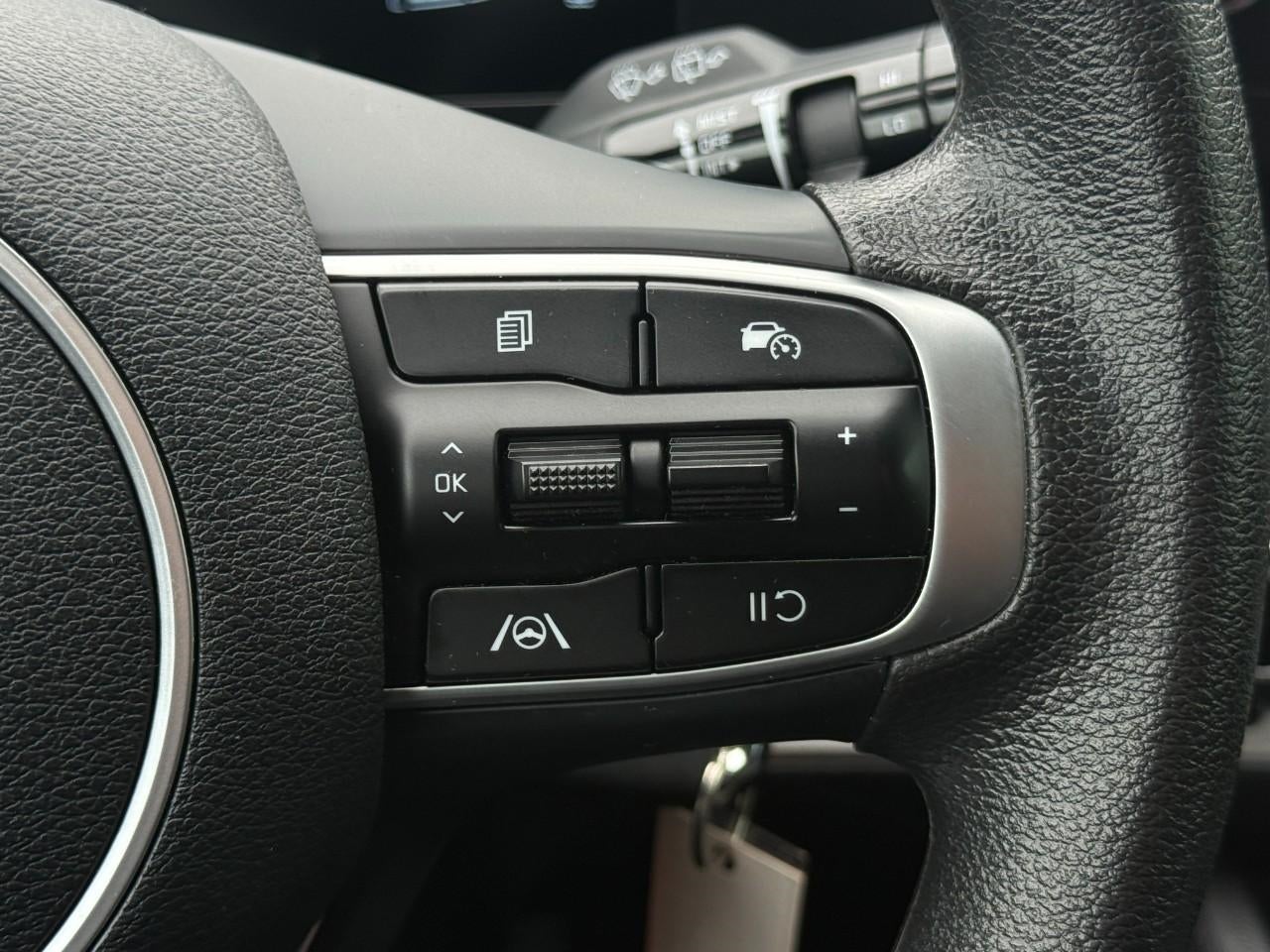 2025 Kia Sportage LX AWD