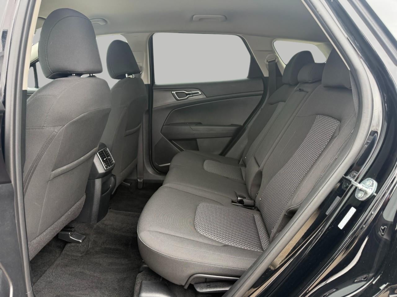 2025 Kia Sportage LX AWD