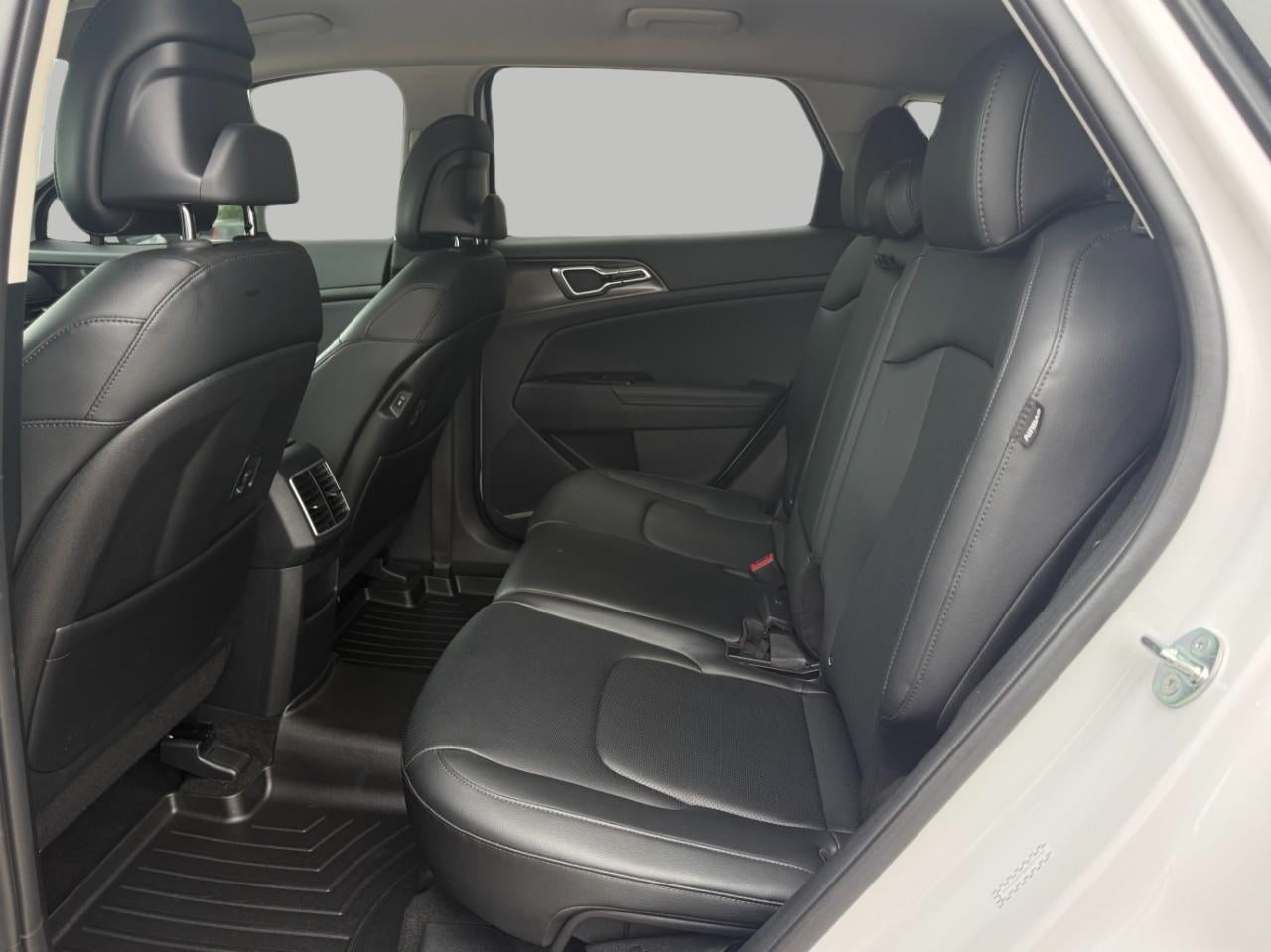 2025 Kia Sportage EX FWD