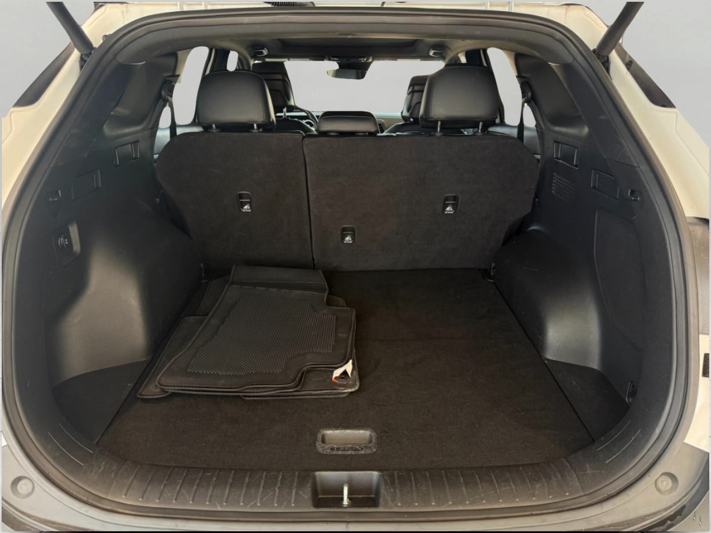 2024 Kia Sportage X-Pro AWD